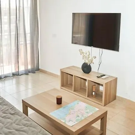 Mar Apartment *
